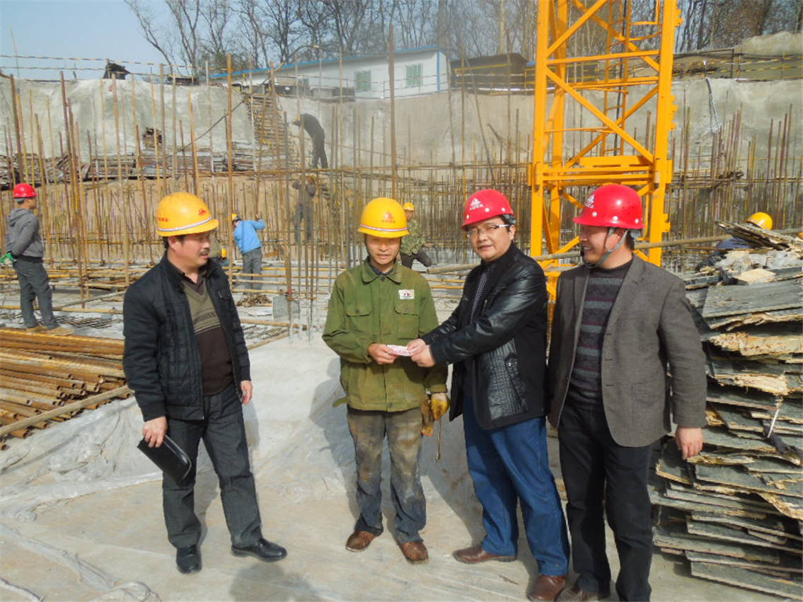 党委工会慰问难题员工